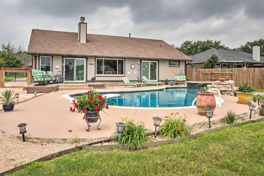 Modern Home with Private Yard 30 Mi to Austin - main image