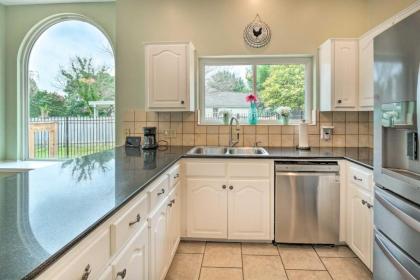 Modern Home with Private Yard 30 Mi to Austin - image 11