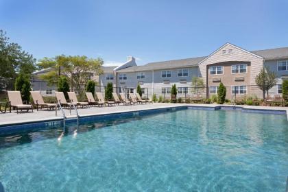 DoubleTree by Hilton Cape Cod - Hyannis - image 10