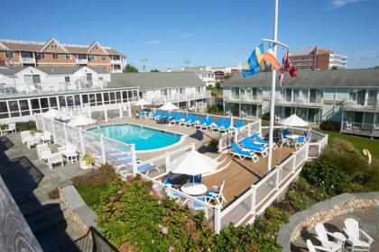 Anchor In Distinctive Waterfront Lodging - image 8