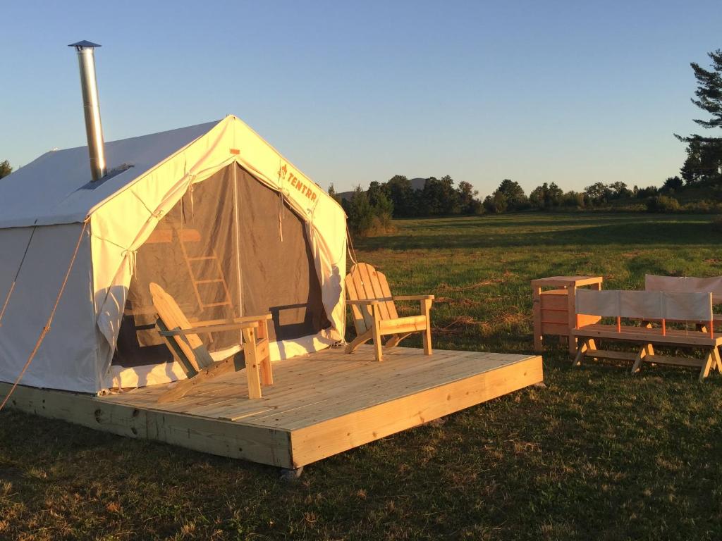 Tentrr - Belle Vista Farm - image 4