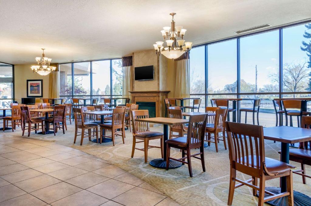 Rodeway Inn Idaho Falls - image 3