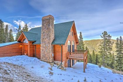 Idaho Springs Cabin with Views   3 mi to Echo mtn Idaho Springs 