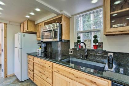 Idaho Springs Cabin with Hot Tub on half Acre! - image 4
