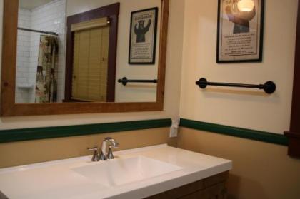 River Rock Retreat - image 3