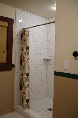 River Rock Retreat - image 4