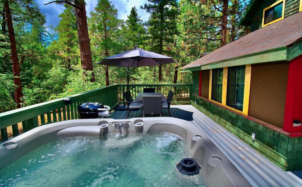 Peaceful Cabin - main image