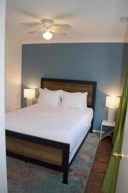 Sand Castle Inn - image 10