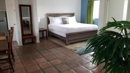 Sand Castle Inn - image 11