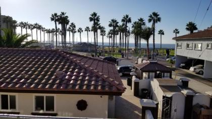 Sand Castle Inn - image 8