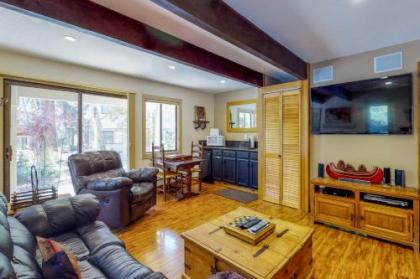 Pine Cone Cottage - image 4
