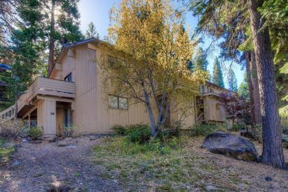 Sugar PIne by Lake Tahoe Accommodations - image 2