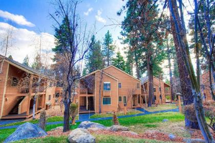 Delighful McCloud by Lake Tahoe Accommodations - image 10