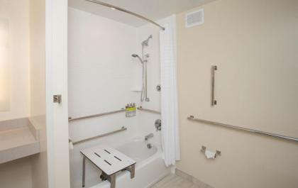Candlewood Suites - Cleveland South - Independence an IHG Hotel - image 14