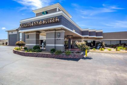 Quality Inn  Suites Kansas City   Independence I 70 East Independence