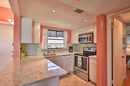 Oceanfront Vero Beach Condo with Balcony Views! - image 10
