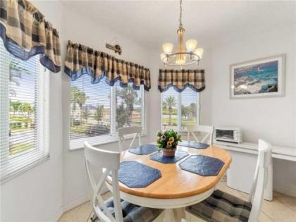 Beach Cottages ll Unit 2106 2 Bedrooms WIFI Spa Sleeps 7 - image 4