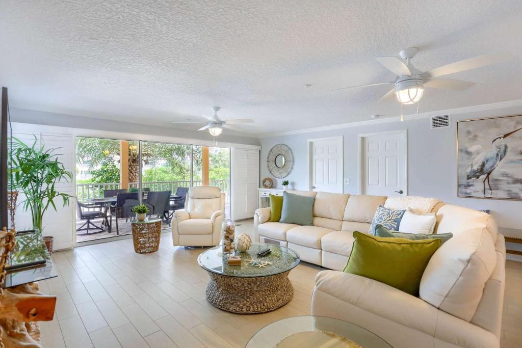 101 Casa de Playa - main image