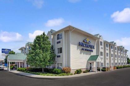 Microtel Inn & Suites By Wyndham Indianapolis Airport Indianapolis, In