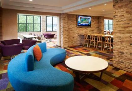 Fairfield Inn & Suites Indianapolis East - image 5