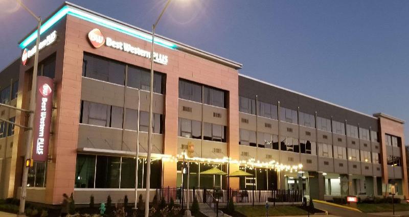 Best Western Plus Indianapolis Downtown - main image