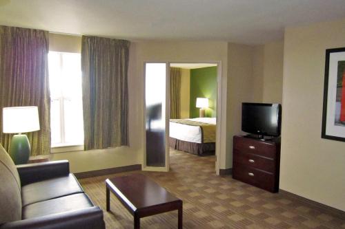 Extended Stay America Suites - Indianapolis - Northwest - I-465 - image 4