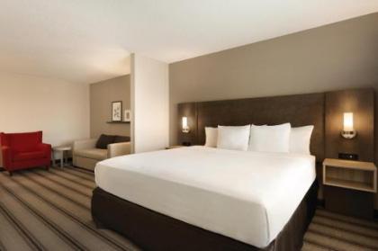 Country Inn & Suites by Radisson Indianapolis Airport South IN - image 3
