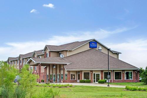 Baymont by Wyndham Indianapolis - main image