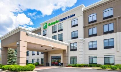 Holiday Inn Express  Suites   Indianapolis Northwest an IHG Hotel Indiana