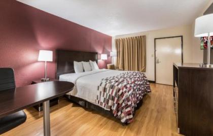 Red Roof Inn Indianapolis - Castleton - image 1