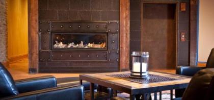 Ironworks Hotel Indy - image 3