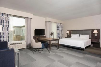 Hampton Inn & Suites Indianapolis-Keystone IN - image 3