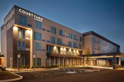Courtyard by Marriott Indianapolis West-Speedway Indianapolis Indiana