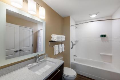 TownePlace Suites by Marriott Indianapolis Airport - image 2