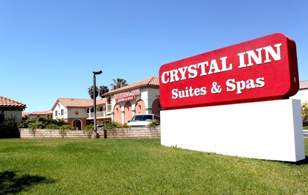 Crystal Inn Suites & Spas - main image