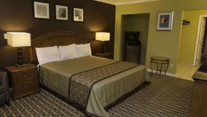 Kings Motel Inglewood - image 5