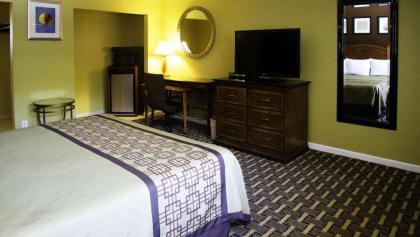 Kings Motel Inglewood - image 8