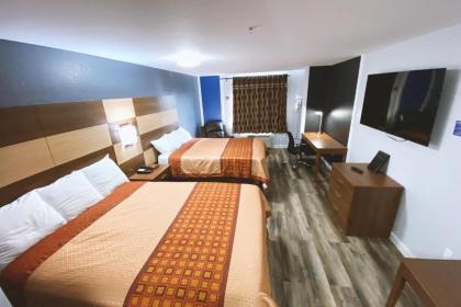 Coratel Inn & Suites Inver Grove Heights - image 9
