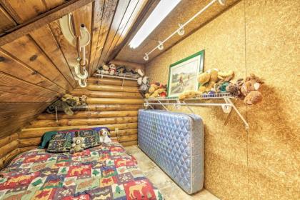 Quiet Inverness Log Cabin with Furnished Deck! - image 4