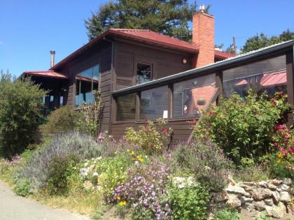 HI Point Reyes Hostel California