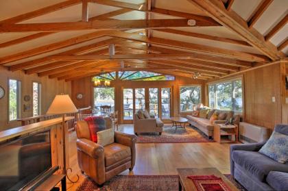 Holiday homes in Inverness California