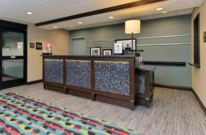 Hampton Inn Iowa City/University Area - image 6