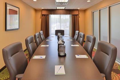 Holiday Inn Express & Suites Ironton an IHG Hotel - image 14
