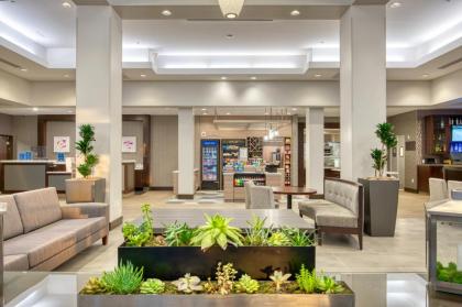 Hilton Garden Inn Irvine/Orange County Airport - image 9