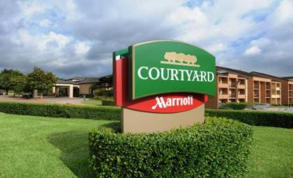 Courtyard Dallas Las Colinas