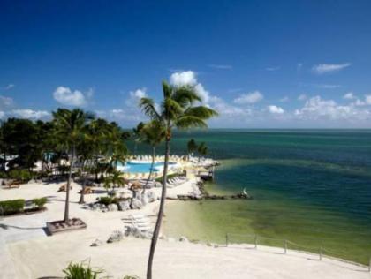 Postcard Inn Beach Resort & Marina - image 4