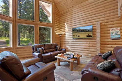 Lodgepole Lookout by KABINO - image 4