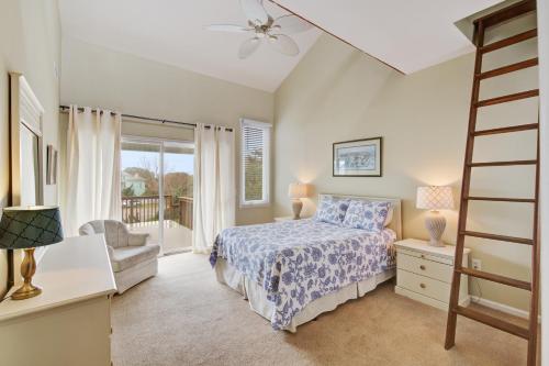 Carolina Boulevard 128 - image 3
