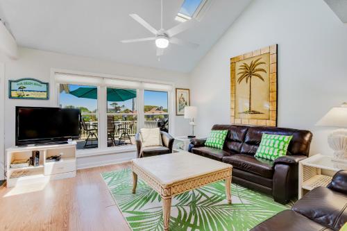 Beachside Drive 14 - image 4