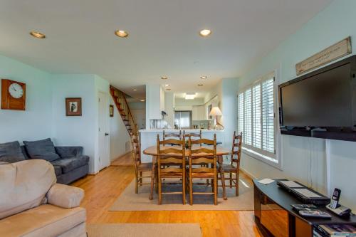 Beach Club 29 - image 5